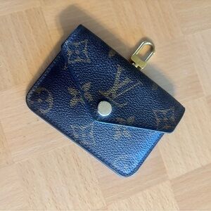 Louis Vuitton Felicie Strap And Go Card Holder